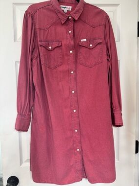 Wrangler x Barbie Western Shirt Dress Pink Denim XL Mattel Collab
Description: